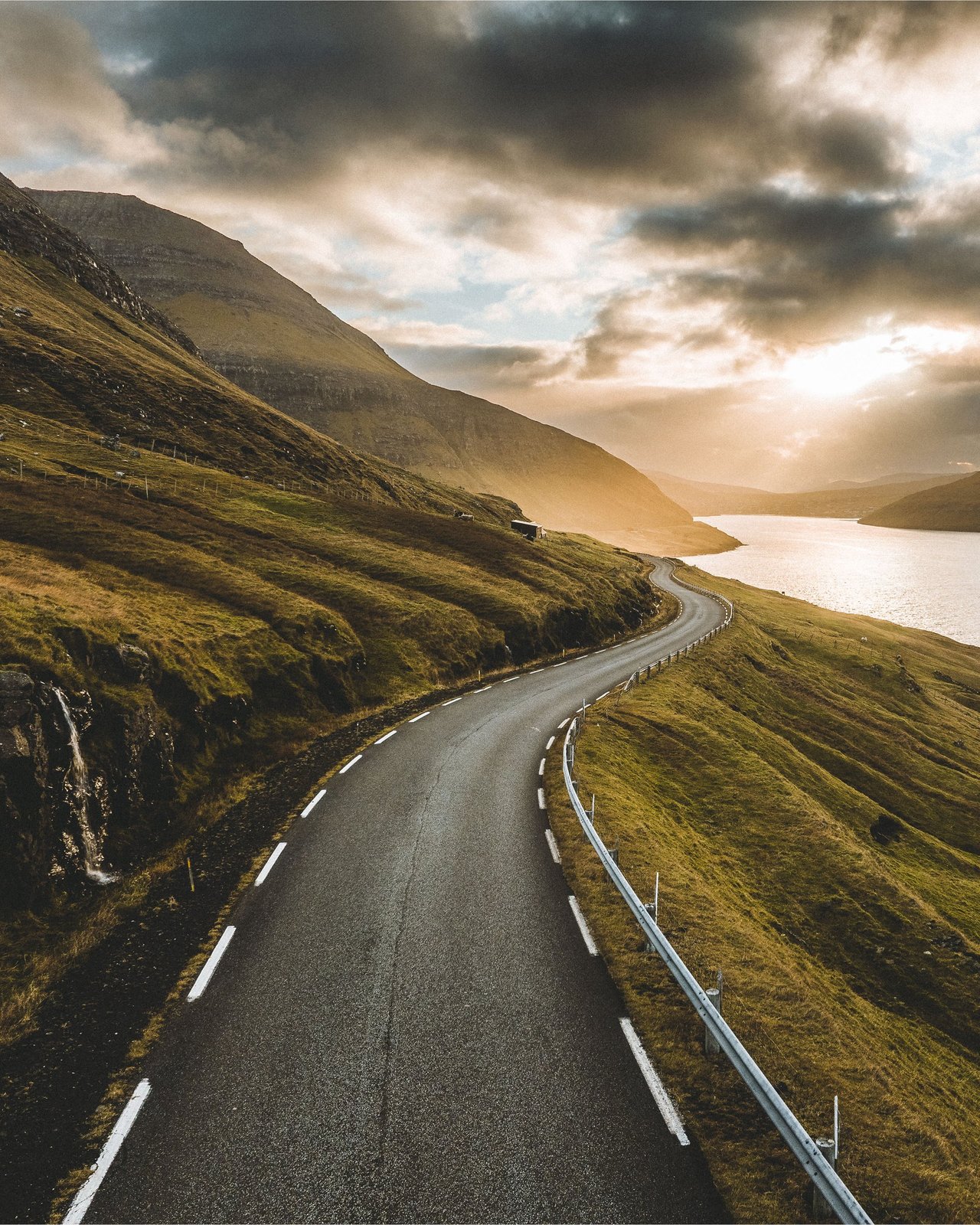 Scenic roads through Vágar